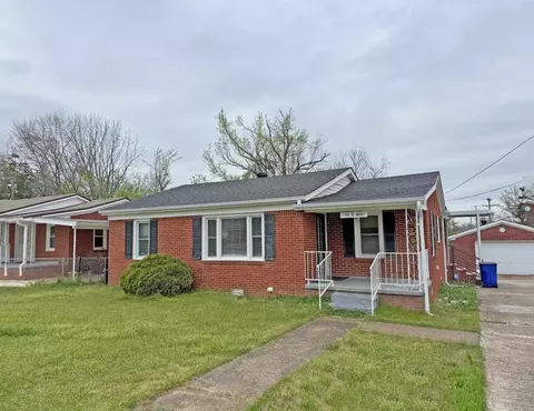 695 E Main St, Savannah, TN 38372