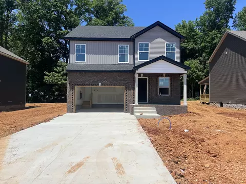 648 Avondale Rd, Oak Grove, KY 42262