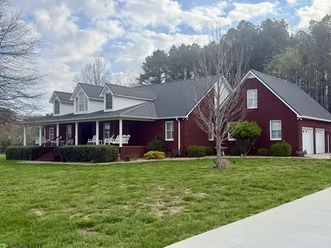 646 Indian Creek Rd, Huntland, TN 37345