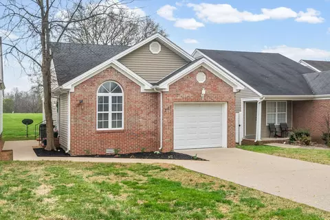261 W 37th St, Hopkinsville, KY 42240