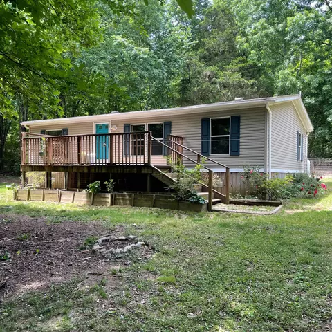 122 Haddock Ln, Benton, TN 37307