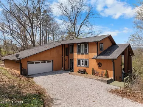 770 Mount Paran Rd, Jacksboro, TN 37757