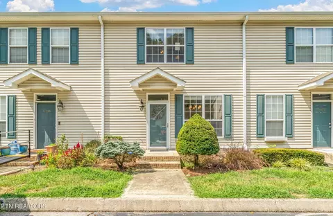 10737 Prince Albert Way, Knoxville, TN 37934