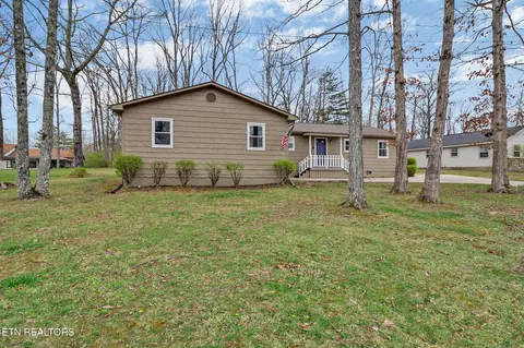 115 Eagle Ln, Crossville, TN 38558