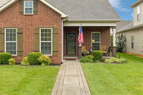 188 Whitman Aly, Clarksville, TN 37043
