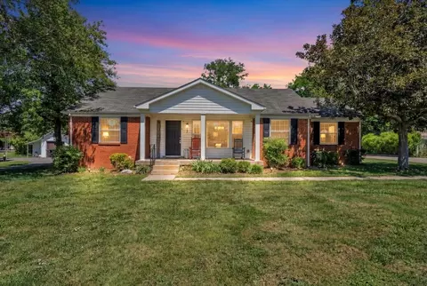 317 Druid Ln, Tullahoma, TN 37388