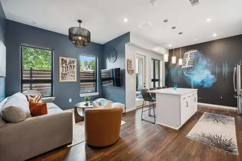 1014 16th Ave S #104, Nashville, TN 37212