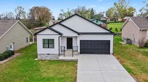 104 Bee Line Way, Trenton, KY 42286