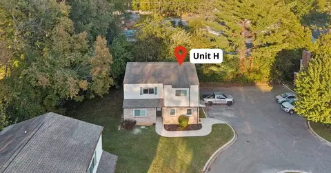 601 E Grundy St #H, Tullahoma, TN 37388