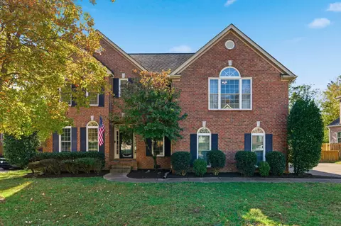 6413 Holly Trace Ct, Nashville, TN 37221
