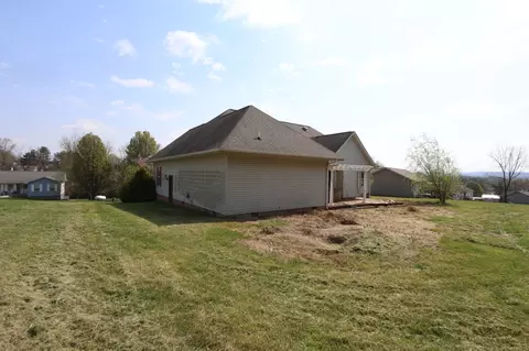 Exterior - 120 Settlers Ln, Talbott, TN 37877 photo 6 of 6
