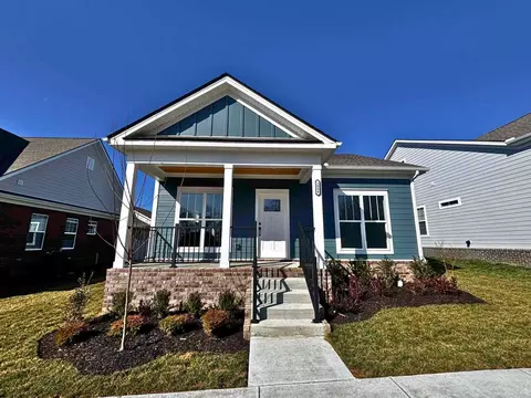 2004 Ruby Mae Dr, Antioch, TN 37013 photo 2