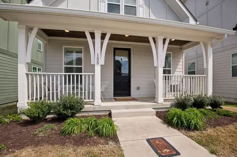 155 Oasis Dr, La Vergne, TN 37086