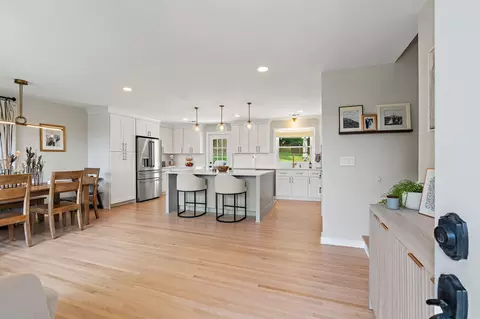 5028 Briarwood Dr, Nashville, TN 37211