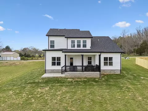Exterior - 114 Ruby Grant Ln, Southside, TN 37171 photo 10 of 13