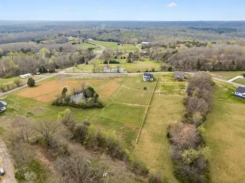 View/Area - 114 Ruby Grant Ln, Southside, TN 37171 photo 7 of 11