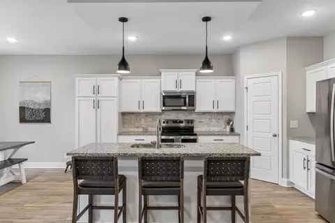 Kitchen - 114 Ruby Grant Ln, Southside, TN 37171 photo 5 of 9