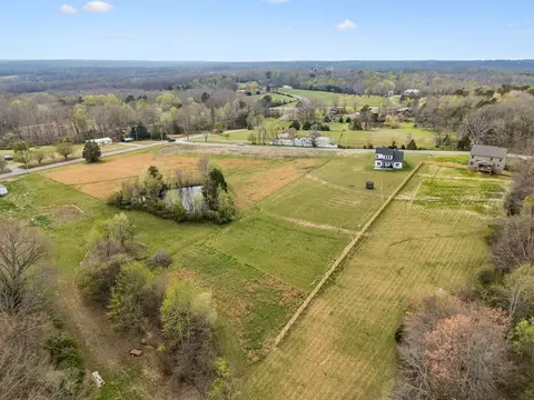 View/Area - 114 Ruby Grant Ln, Southside, TN 37171 photo 4 of 11
