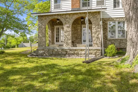 307 College Ave E, Carthage, TN 37030