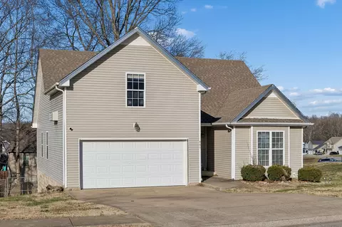 405 Zurich Ct, Clarksville, TN 37040
