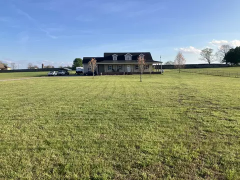 488 Kingdom Rd, Unionville, TN 37180