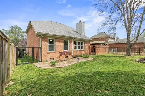 7108 River Park Ct, Nashville, TN 37221