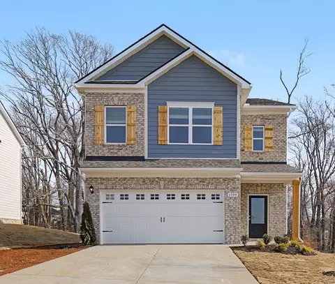 1395 English Oak Dr, Clarksville, TN 37043