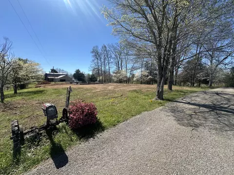 5149 Arnold Thomas Rd, Silver Point, TN 38582 photo 4