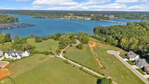 1000 N Vine St, Winchester, TN 37398