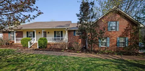 307 Dawn Pl, Lebanon, TN 37087