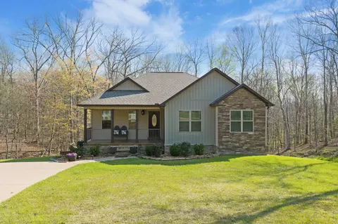 140 Eagle Crest Ln, Parsons, TN 38363