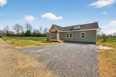 Exterior - 282 Dyer Ridge Rd, Baxter, TN 38544 photo 7 of 8