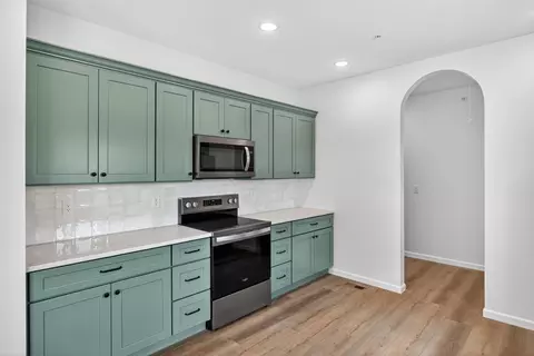 Kitchen - 282 Dyer Ridge Rd, Baxter, TN 38544 photo 2 of 3