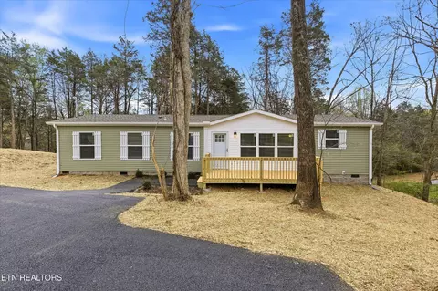 191 Pinecrest Dr, Loudon, TN 37774