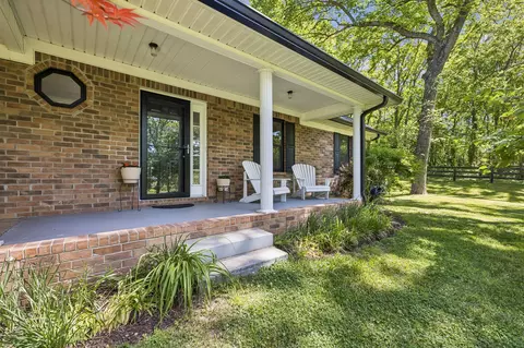 Exterior - 660 Allisona Rd, Eagleville, TN 37060 photo 5 of 31