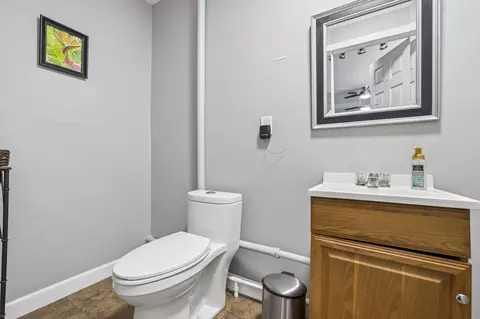 Bath - 660 Allisona Rd, Eagleville, TN 37060 photo 5 of 5