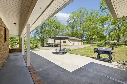 Exterior - 660 Allisona Rd, Eagleville, TN 37060 photo 8 of 31