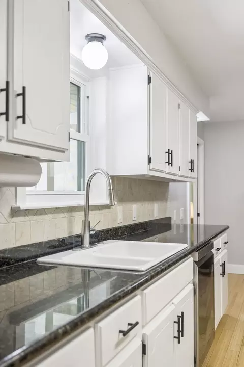 Kitchen - 660 Allisona Rd, Eagleville, TN 37060 photo 6 of 6