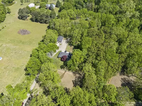 View/Area - 660 Allisona Rd, Eagleville, TN 37060 photo 4 of 10