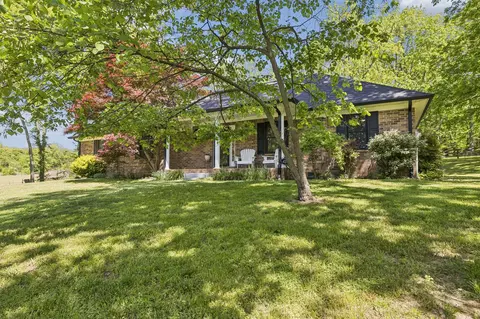 Exterior - 660 Allisona Rd, Eagleville, TN 37060 photo 2 of 31