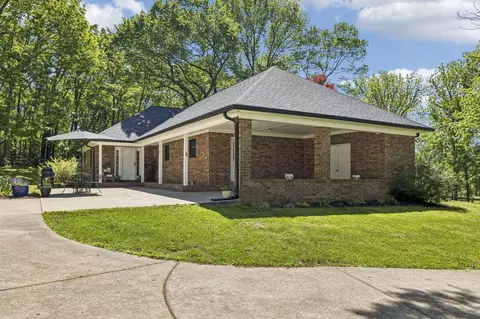 Exterior - 660 Allisona Rd, Eagleville, TN 37060 photo 12 of 31
