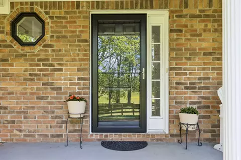 Entry Way - 660 Allisona Rd, Eagleville, TN 37060 photo 1 of 5