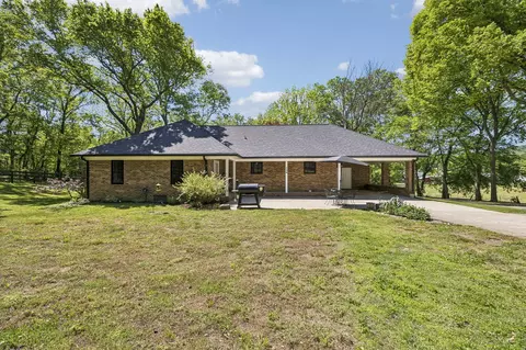 Exterior - 660 Allisona Rd, Eagleville, TN 37060 photo 23 of 31