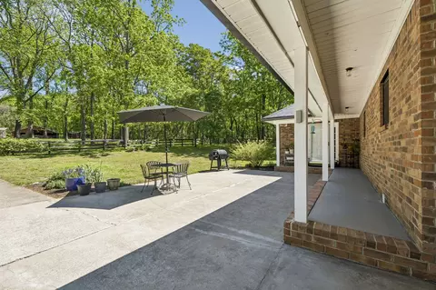 Exterior - 660 Allisona Rd, Eagleville, TN 37060 photo 9 of 31