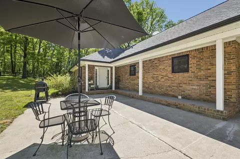 Exterior - 660 Allisona Rd, Eagleville, TN 37060 photo 11 of 31