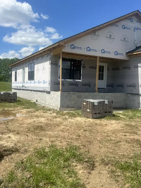 Exterior - 0 Oak St, Morrison, TN 37357 photo 7 of 7