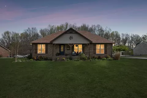458 Kyson Cir, Lafayette, TN 37083