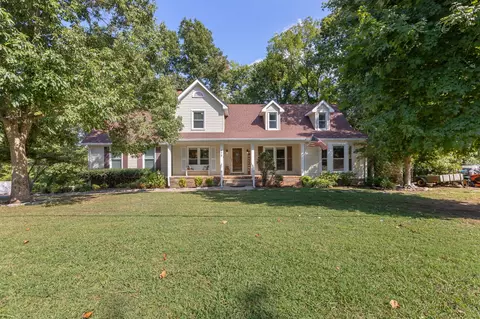 475 Skyline Dr, Lewisburg, TN 37091