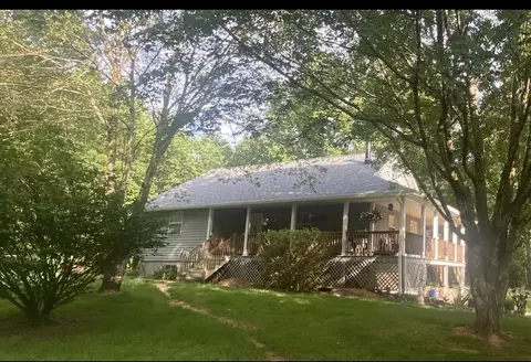 2023 Wayland Springs Rd, Iron City, TN 38463