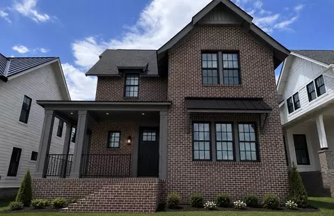 2541 Buckner Ln, Thompsons Station, TN 37179